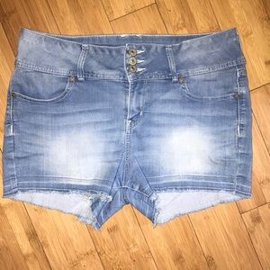 Stretch Jean shorts in great condition